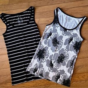 Faded Glory Black and White Ribbed Tank Tops (set of 2)